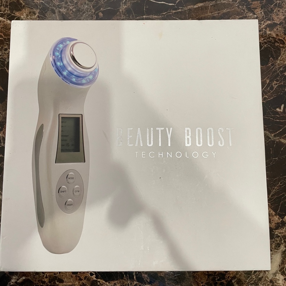 Beauty Frizz Beauty Boost LED Facial Device